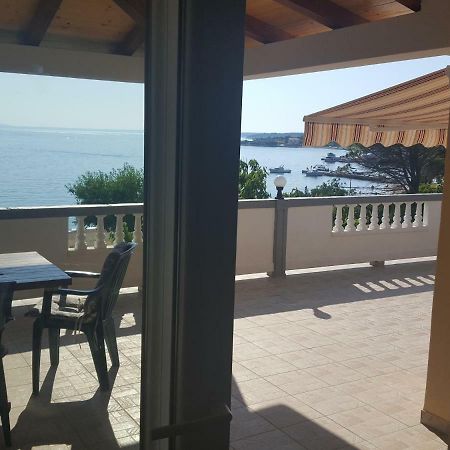 Apartmani Slavica Ραμπ Εξωτερικό φωτογραφία