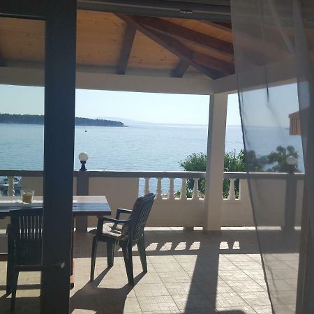 Apartmani Slavica Ραμπ Εξωτερικό φωτογραφία