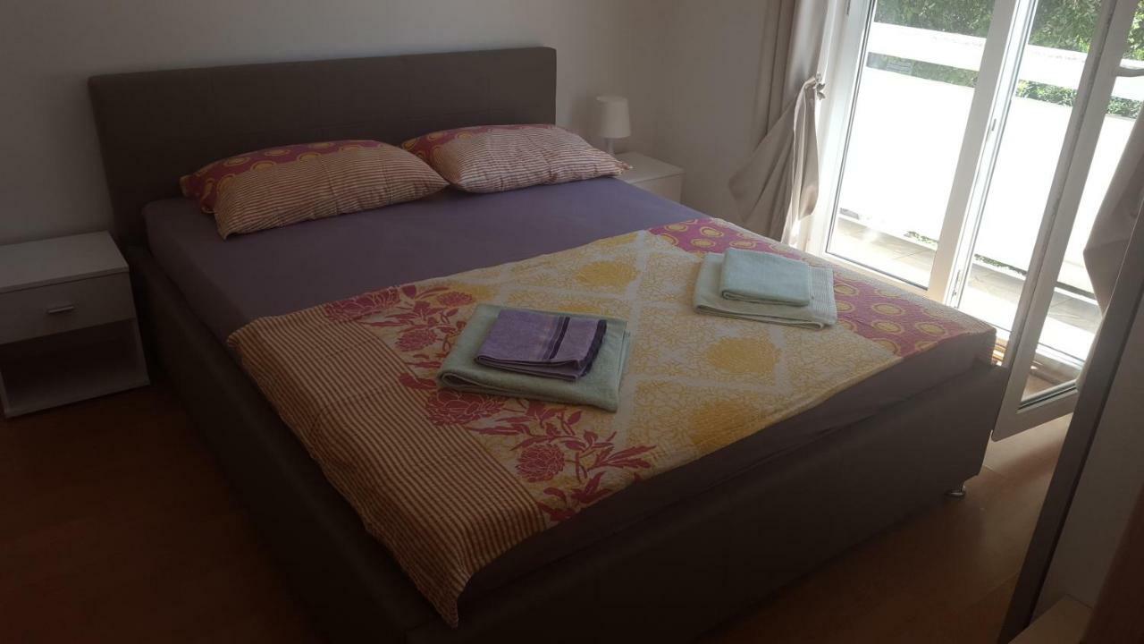 Apartmani Slavica Ραμπ Εξωτερικό φωτογραφία
