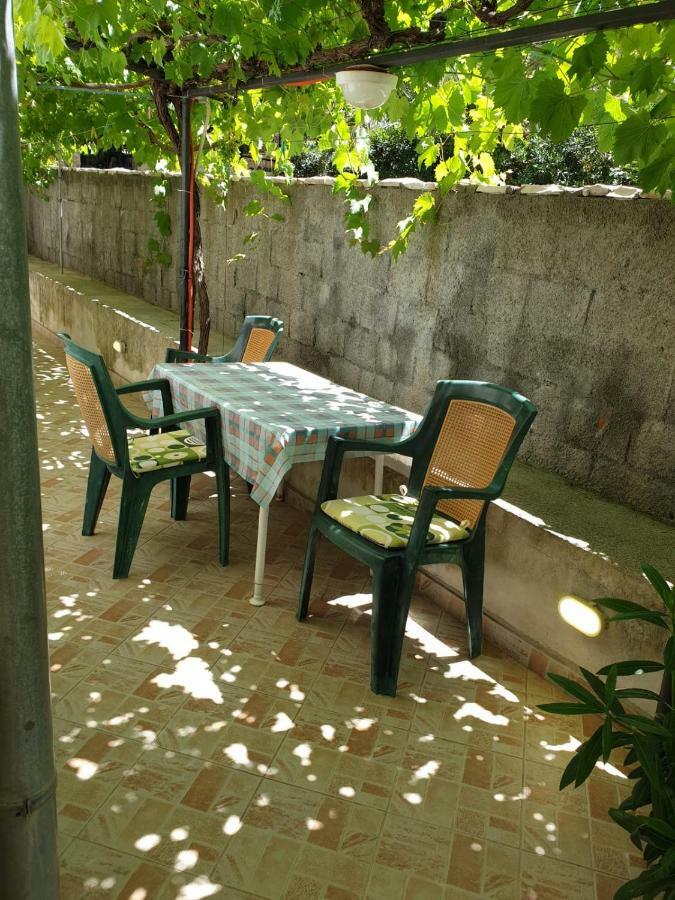 Apartmani Slavica Ραμπ Εξωτερικό φωτογραφία