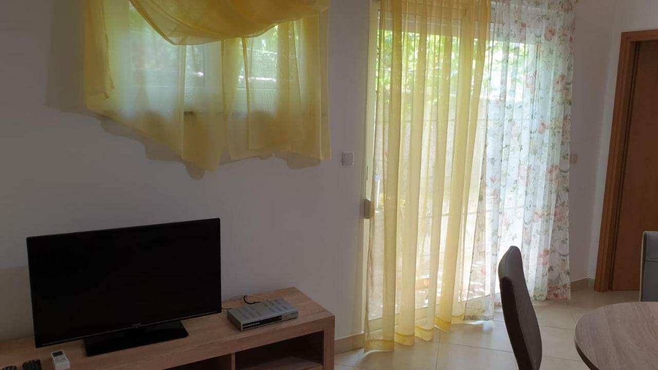 Apartmani Slavica Ραμπ Εξωτερικό φωτογραφία
